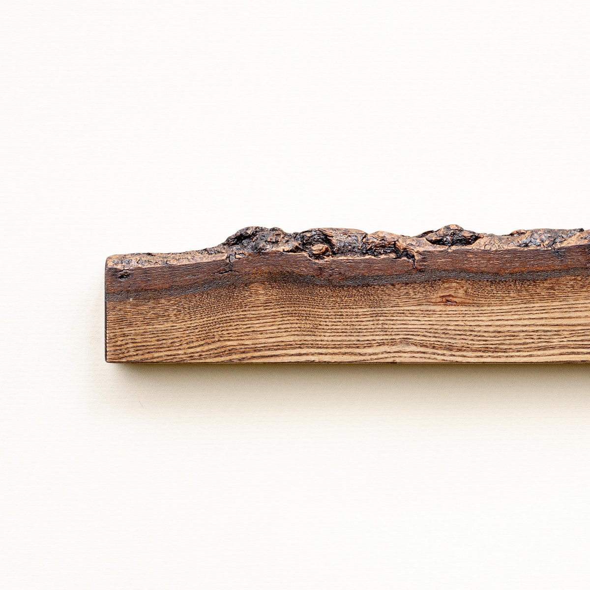 Magnetinis peilių laikiklis iš ąžuolo su natūraliu kraštu, 24 cm – nuotrauka 9